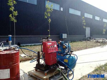節能建筑噴涂聚氨酯硬泡外墻保溫的優勢